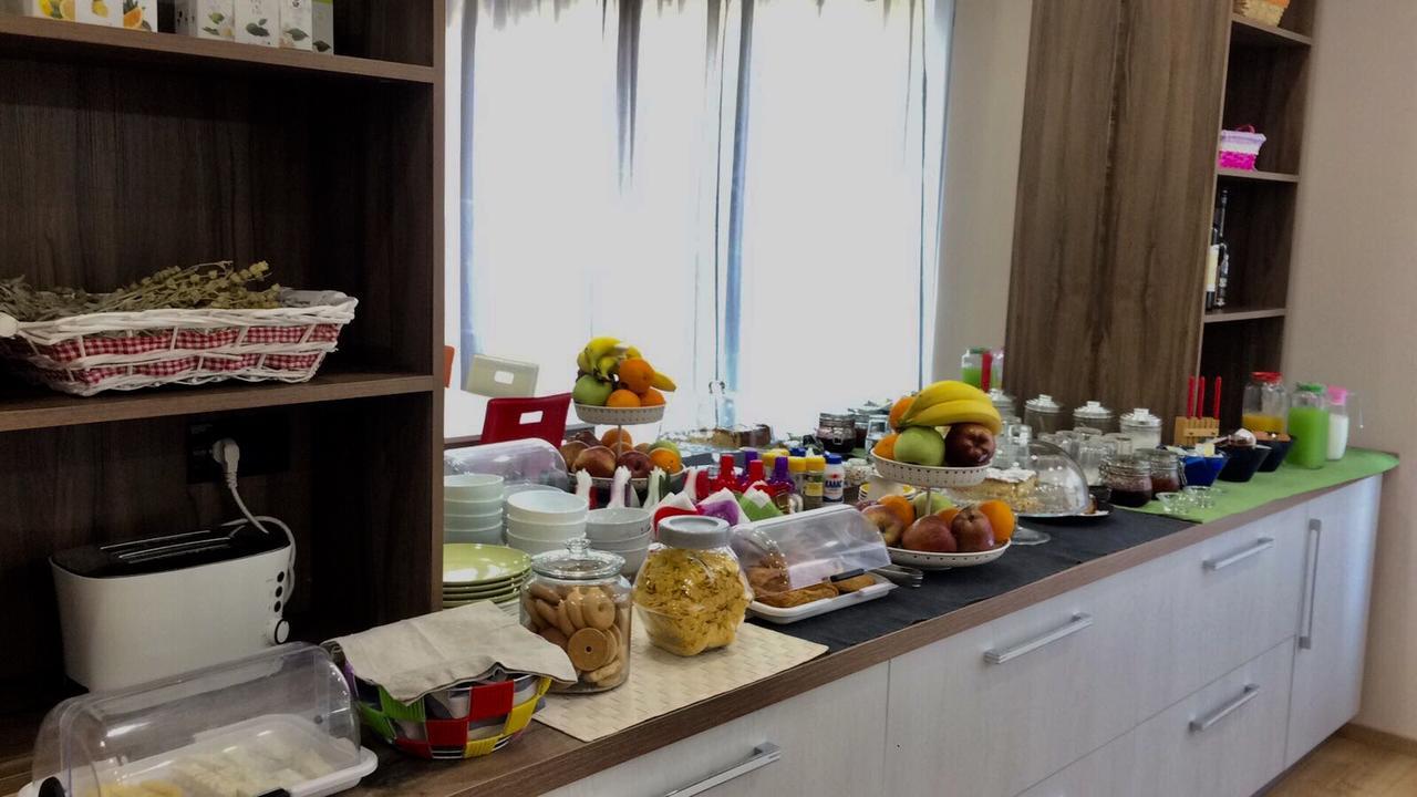 B&B Tirana Smile Bagian luar foto