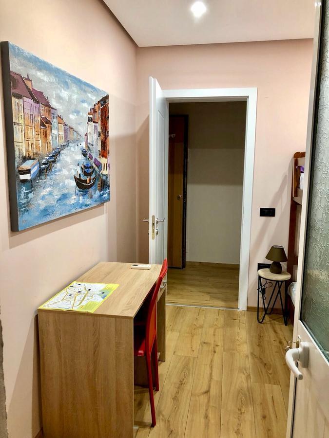 B&B Tirana Smile Bagian luar foto