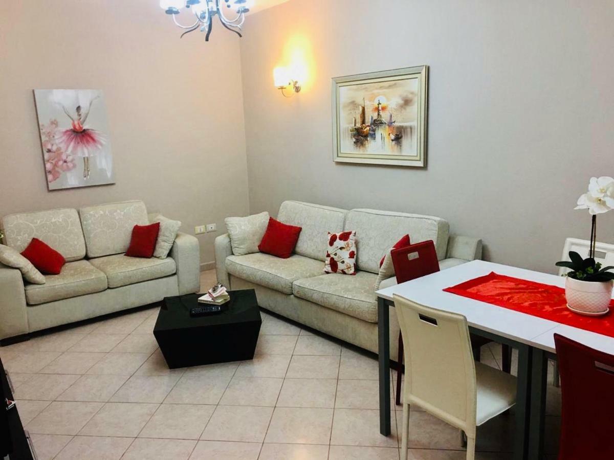 B&B Tirana Smile Bagian luar foto